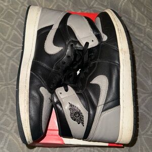 Retro Jordan 1 OG “Shadow” High Top Sneakers